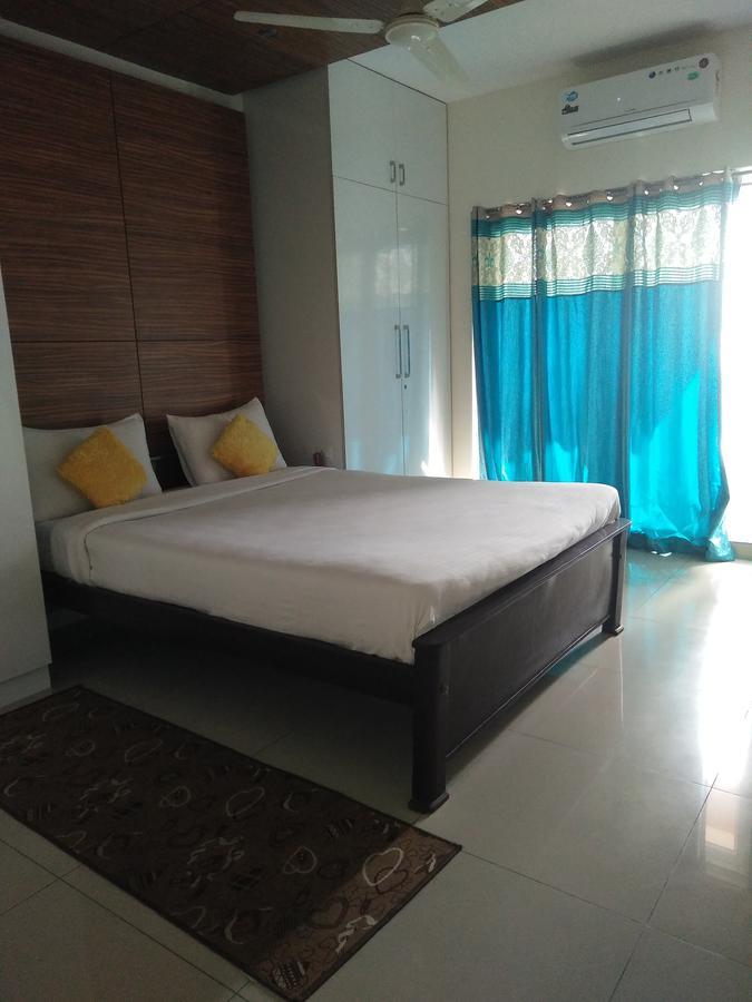 Deeya Suites Private Limited Bangalore Buitenkant foto