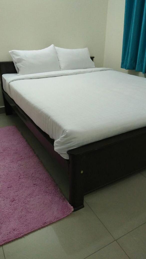 Deeya Suites Private Limited Bangalore Buitenkant foto